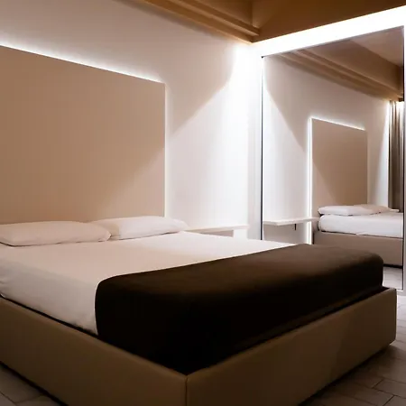 Rimmel 3* بارما